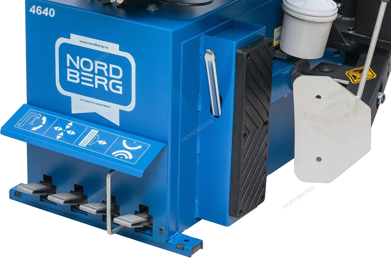 Фото-8086 Шиномонтажный станок автомат Nordberg 4640ID 380В